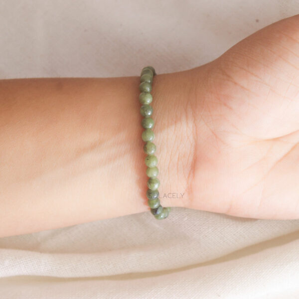 Green Jade Bracelet - Image 4