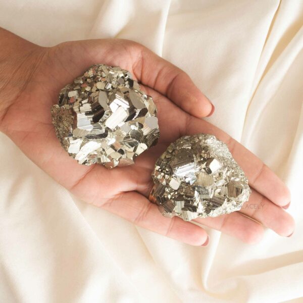Peruvian Pyrite Cluster - For Financial Growth - Image 2