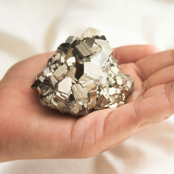 Peruvian Pyrite Cluster - For Financial Growth - Image 4
