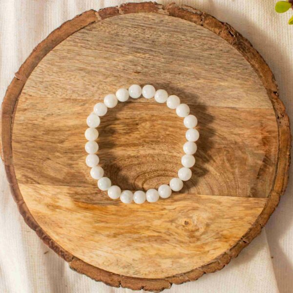 8 mm moonstone bracelet for intuition
