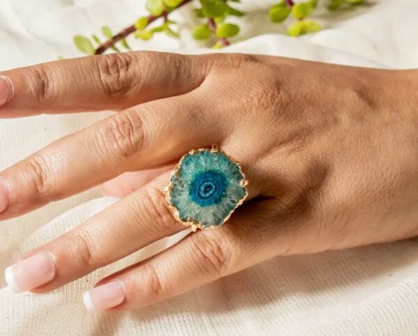 solar quartz ring for women