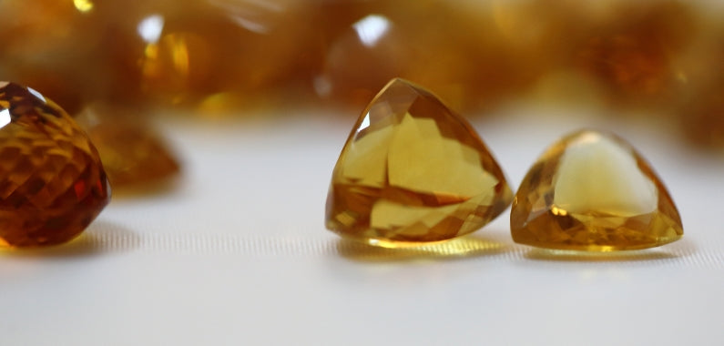 citrine for strong friendship bonds