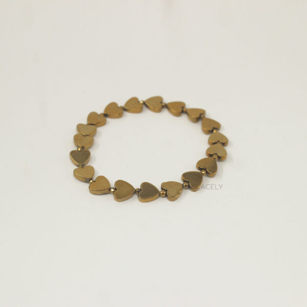 elegant gold heart bracelet