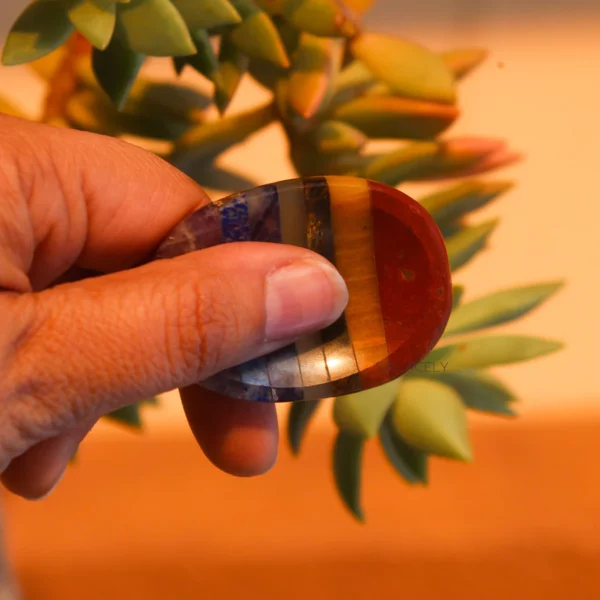 Seven Chakra Worry Stone - Image 3